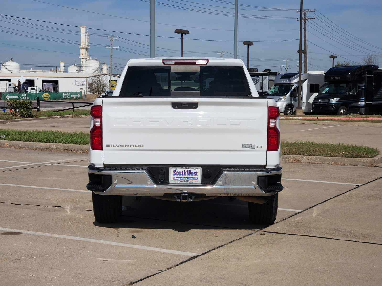 Used 2021 Chevrolet Silverado 1500 LT w/ Max Trailering Package image 8