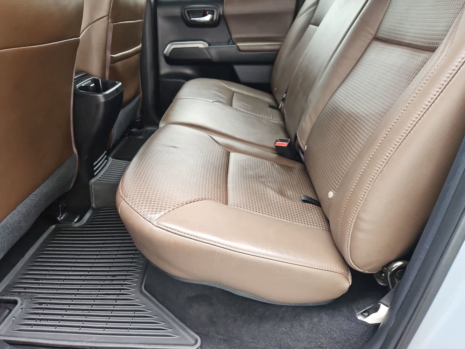Used 2018 Toyota Tacoma Limited AWD/4WD image 20