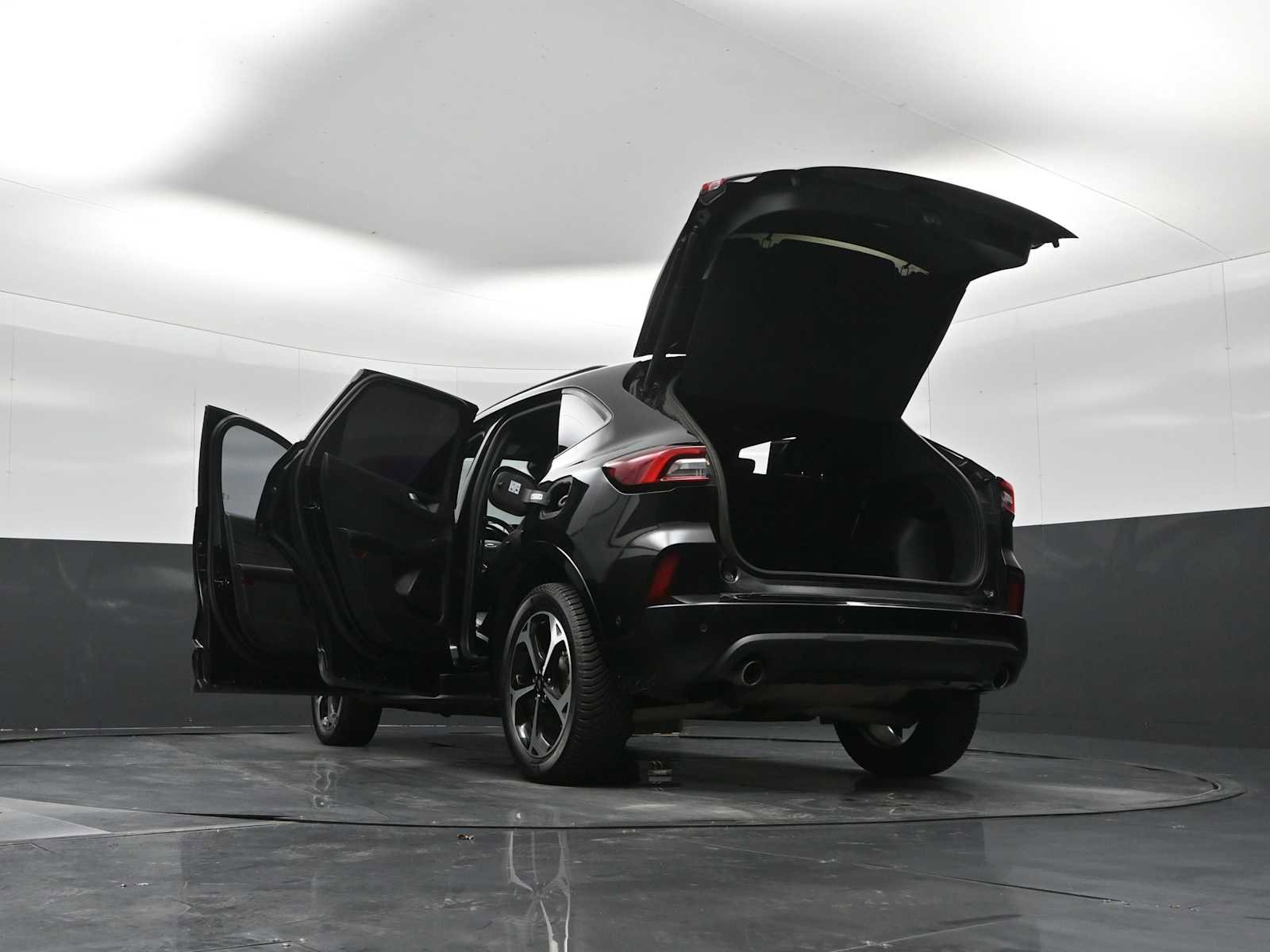 Used 2023 Ford Escape ST-Line Elite w/ Premium Technology Package AWD/4WD image 41