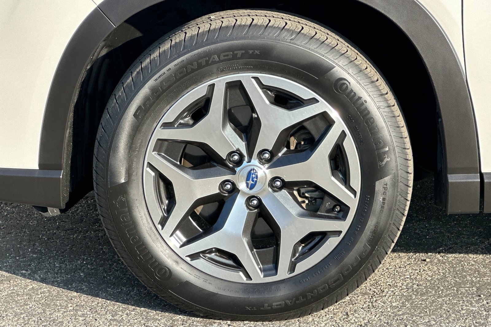 Used 2022 Subaru Forester Premium image 36