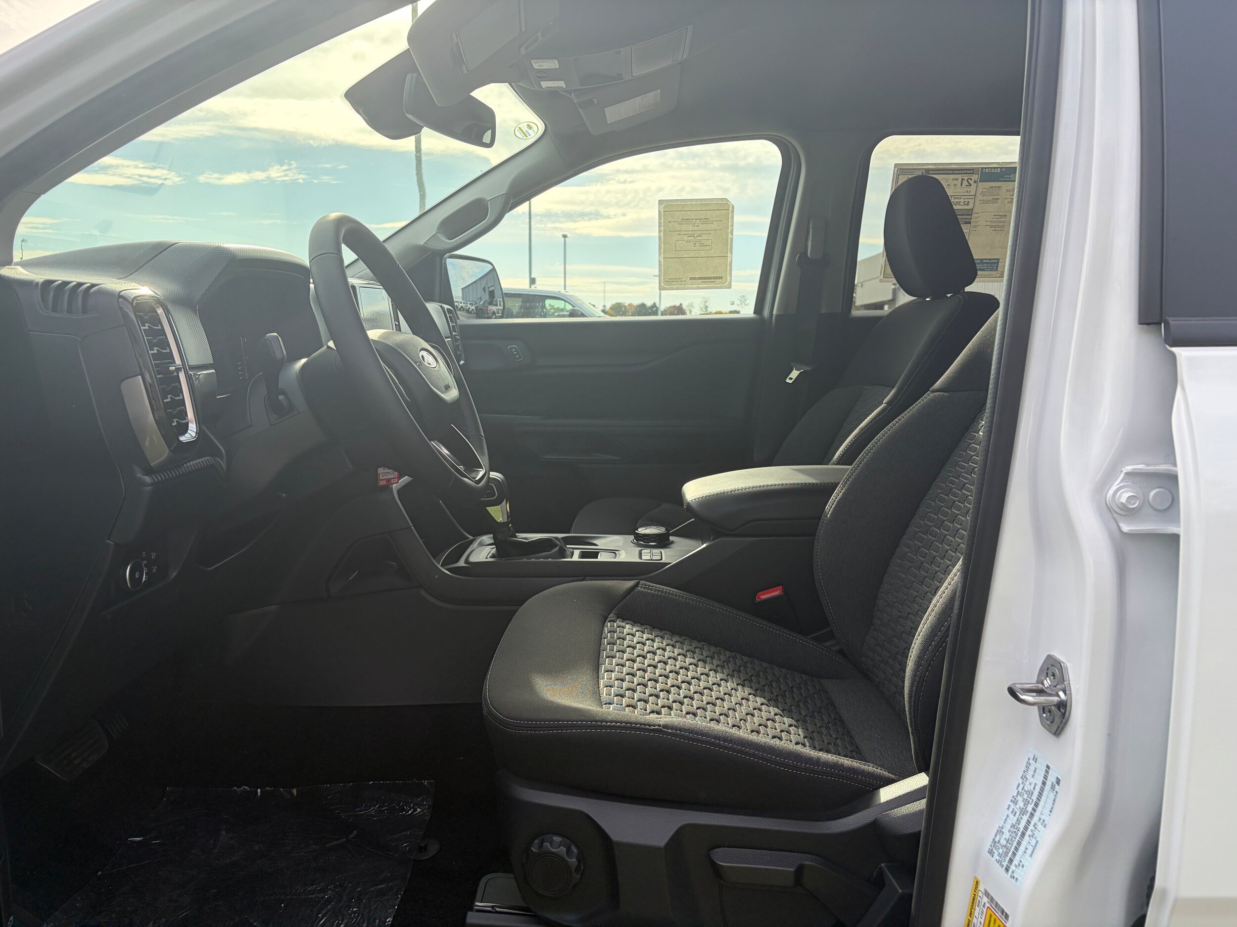 New 2026 Ford Ranger XLT w/ Trailer Tow Package AWD/4WD image 9