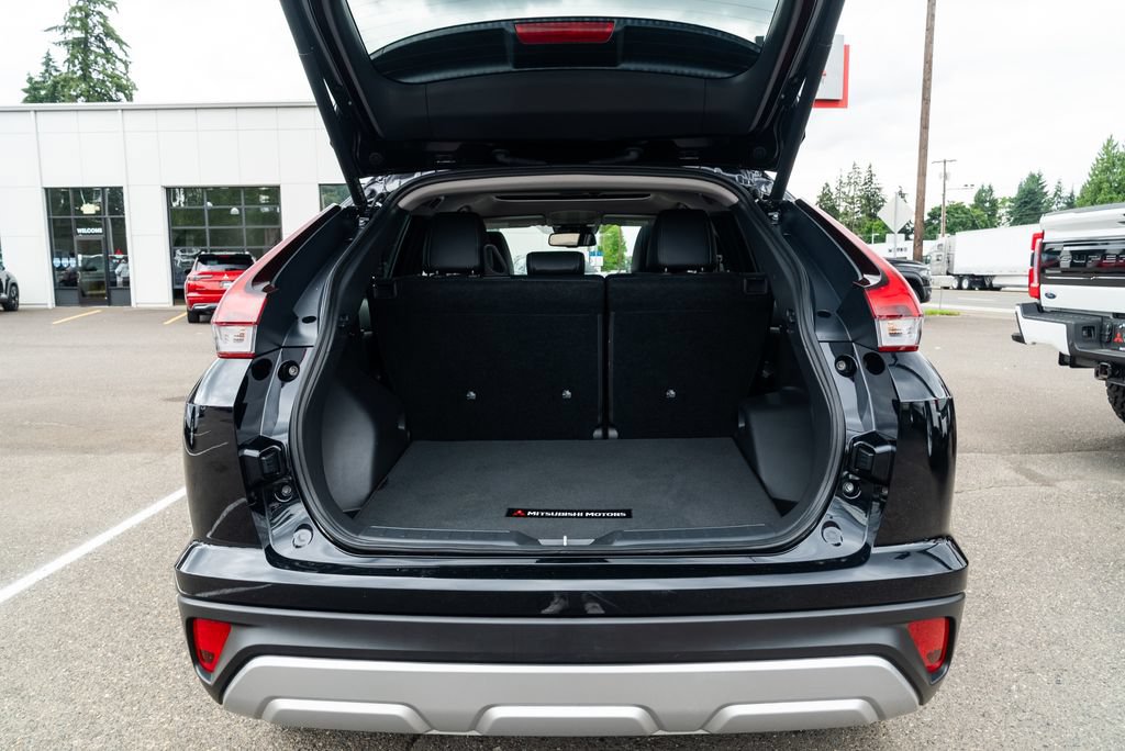 Used 2024 Mitsubishi Eclipse Cross SE AWD/4WD image 7
