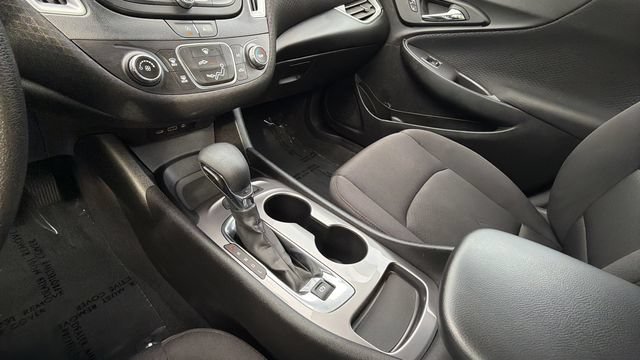 Used 2024 Chevrolet Malibu LS FWD image 14