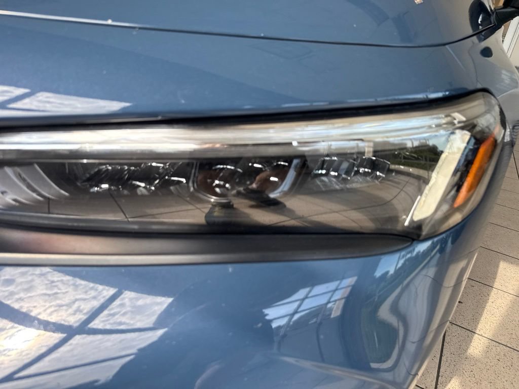 Used 2025 Honda Civic Sport image 8