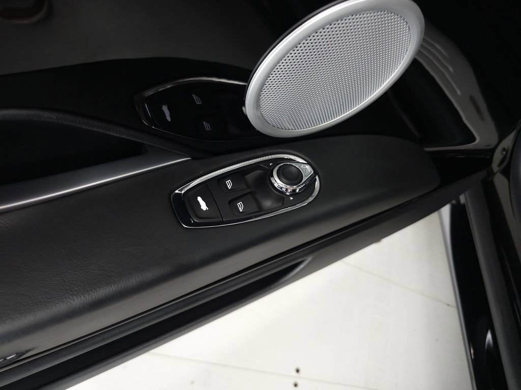 Used 2019 Aston Martin DB11 Coupe RWD image 6