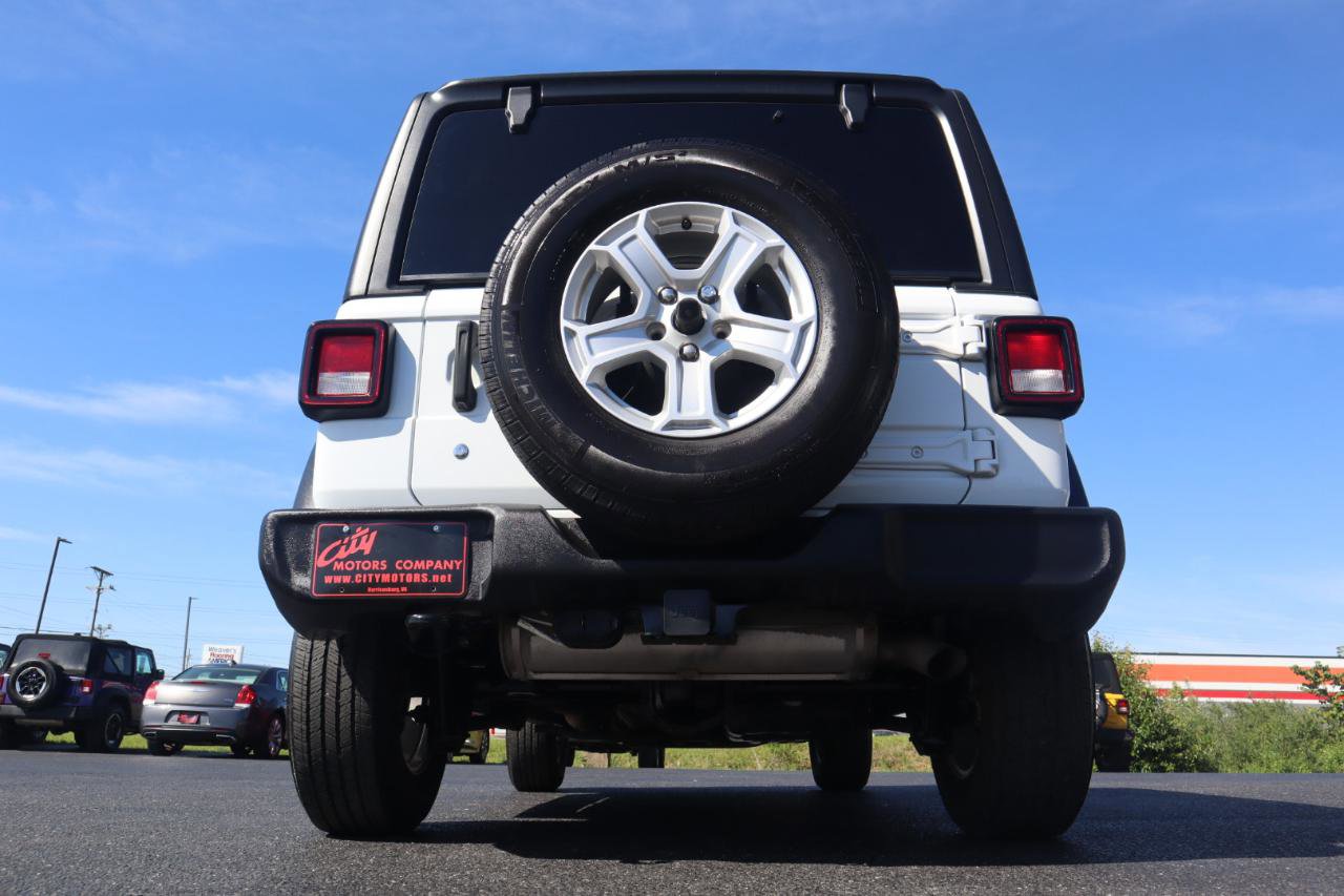 Used 2018 Jeep Wrangler Unlimited Sport S AWD/4WD image 9