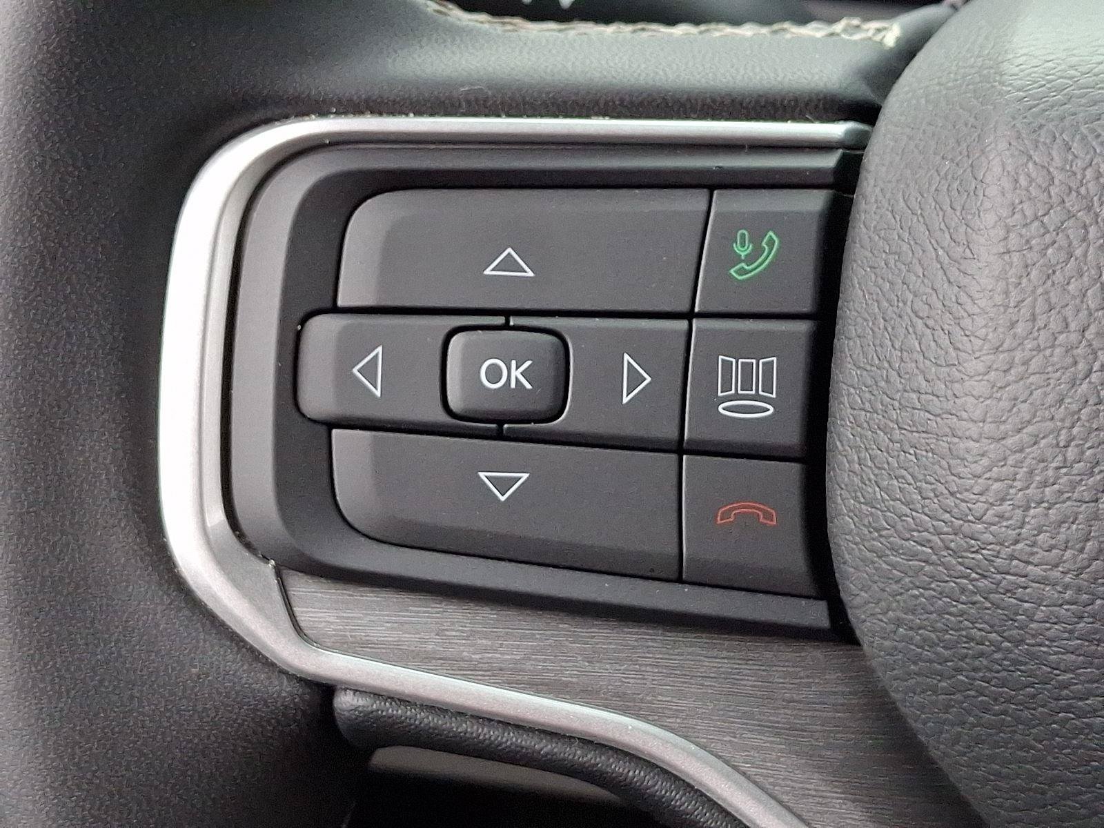 Certified 2025 Jeep Wagoneer 4WD image 24