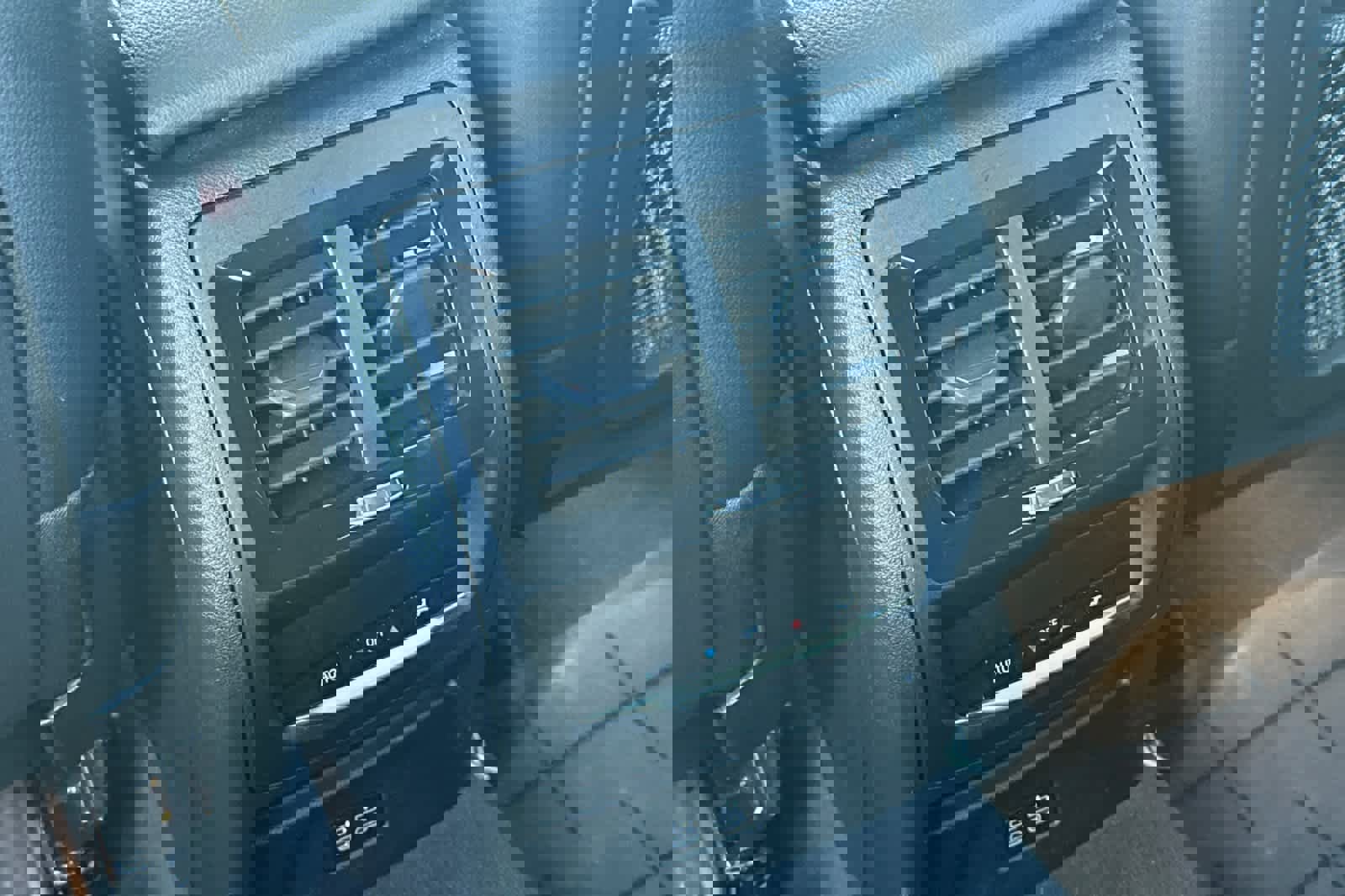 Used 2024 BMW X3 xDrive30i w/ Convenience Package image 14