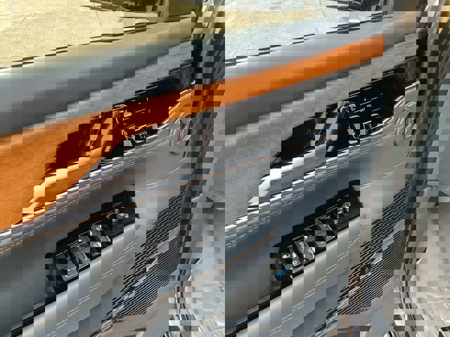 Used 2024 Jeep Grand Wagoneer Series III w/ Flexible Seating Group image 11