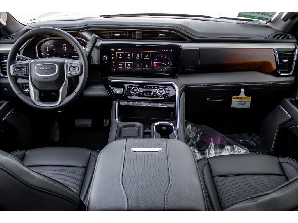 New 2026 GMC Sierra 2500 Denali w/ Denali Reserve Package image 24