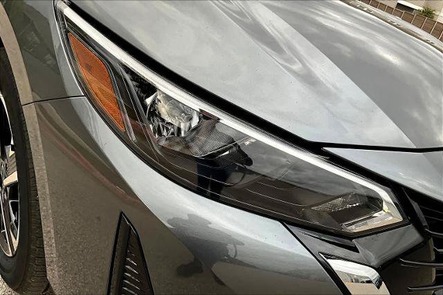 Certified 2025 Nissan Sentra SV w/ All-Weather Package FWD image 18