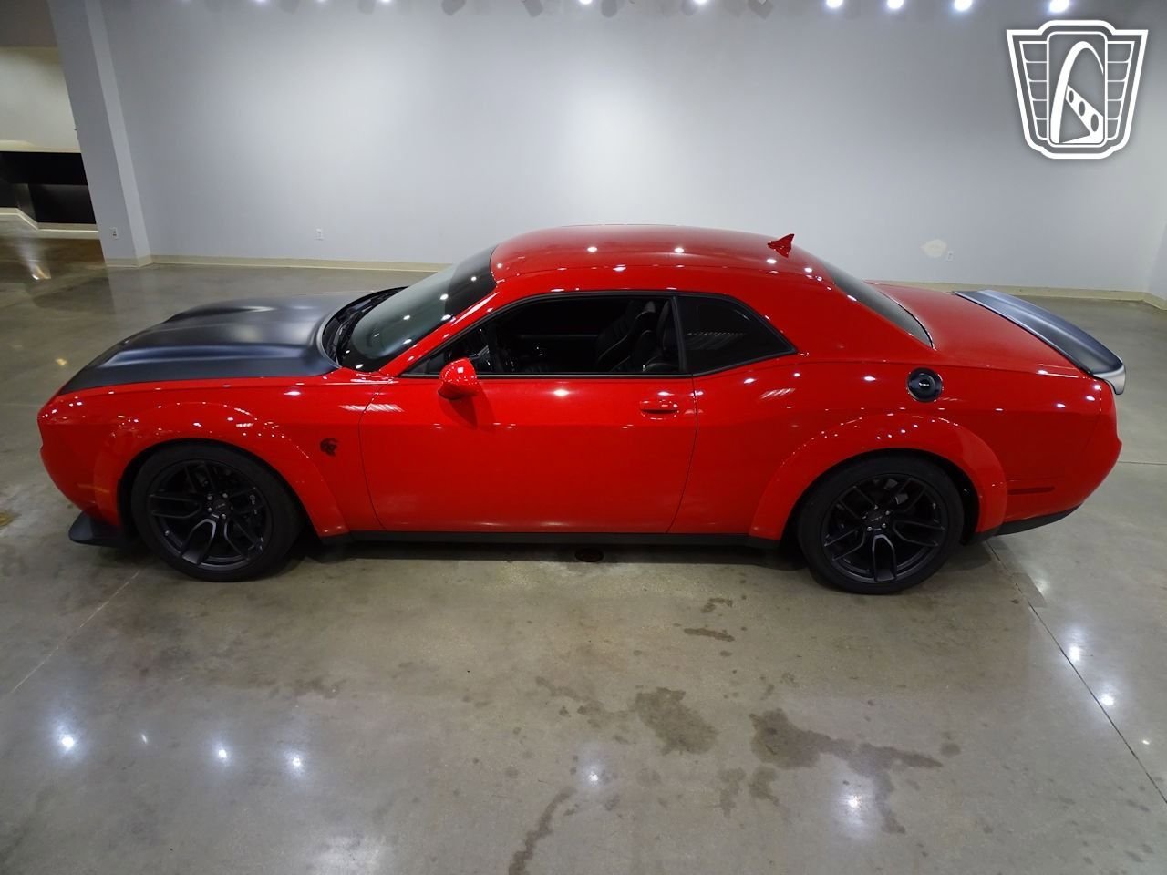 Used 2019 Dodge Challenger SRT Hellcat Redeye image 6
