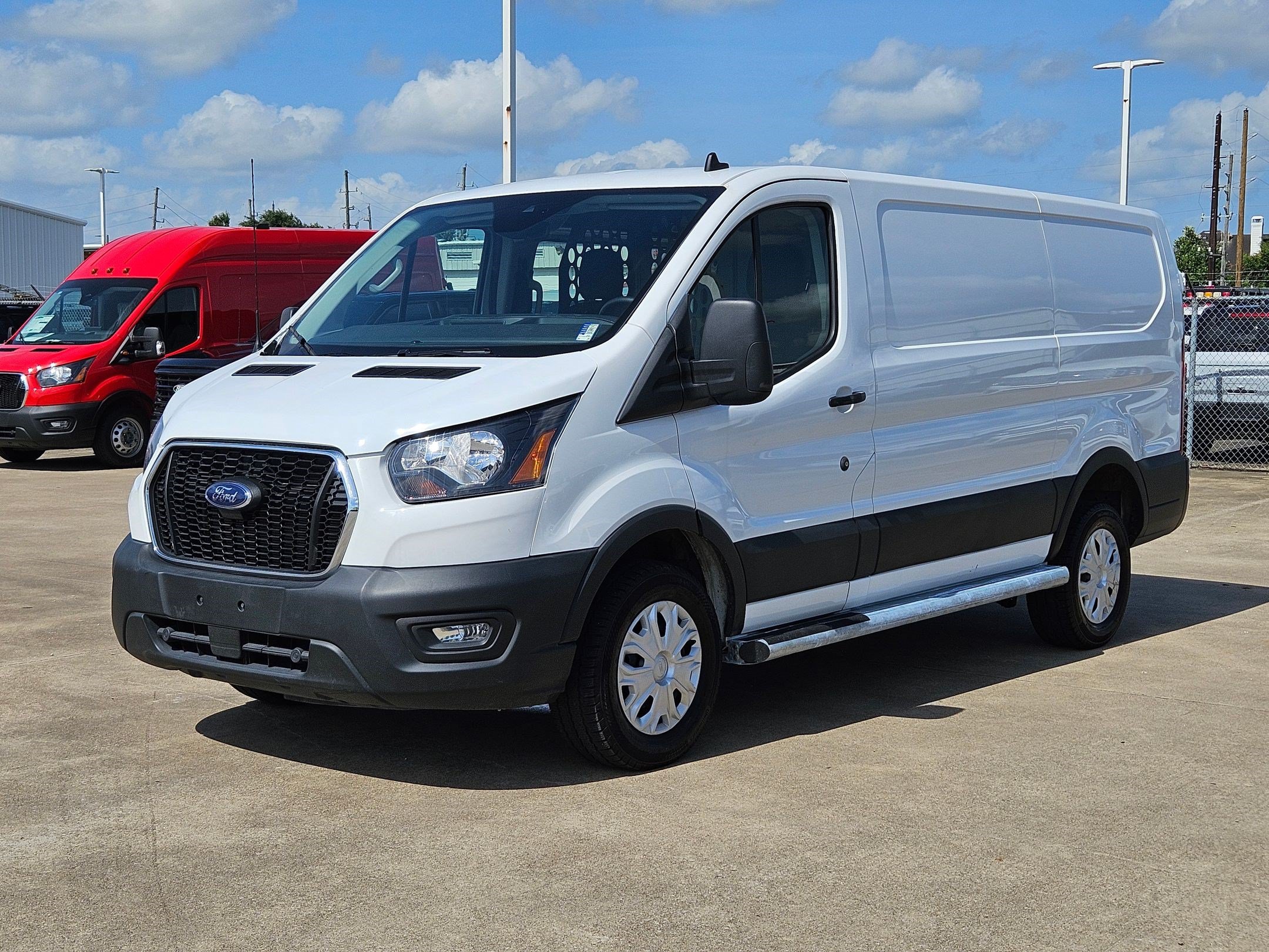 Used 2025 Ford Transit 250 Low Roof w/ Exterior Upgrade Package RWD image 10