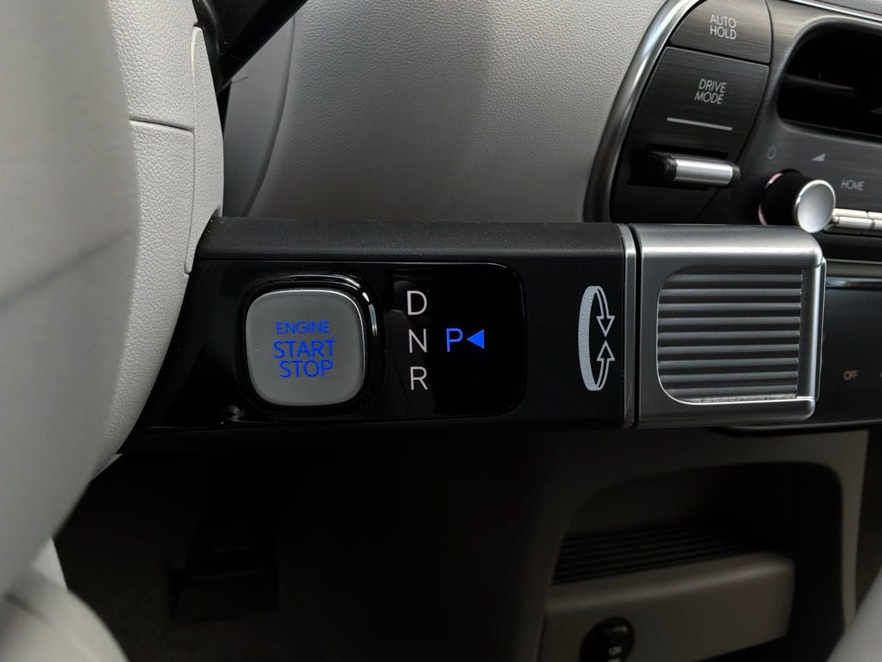 Used 2026 Hyundai Palisade SEL FWD image 47
