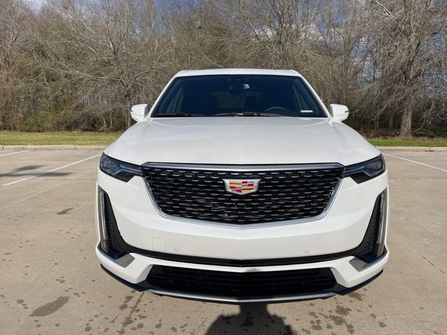 New 2025 Cadillac XT6 Luxury image 12