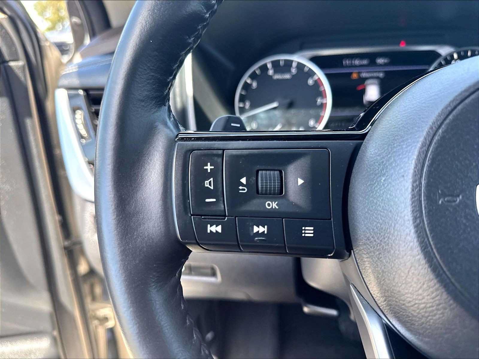 Used 2021 Nissan Rogue SL AWD/4WD image 20
