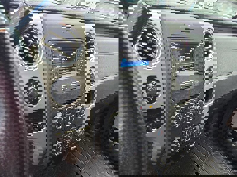 Used 2014 Ford F150 XLT w/ Equipment Group 302A Luxury image 12