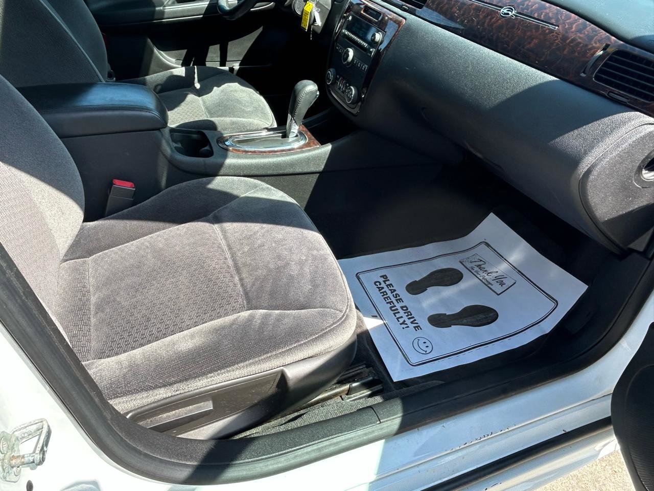 Used 2013 Chevrolet Impala LT w/ LT Sunroof Package FWD image 12