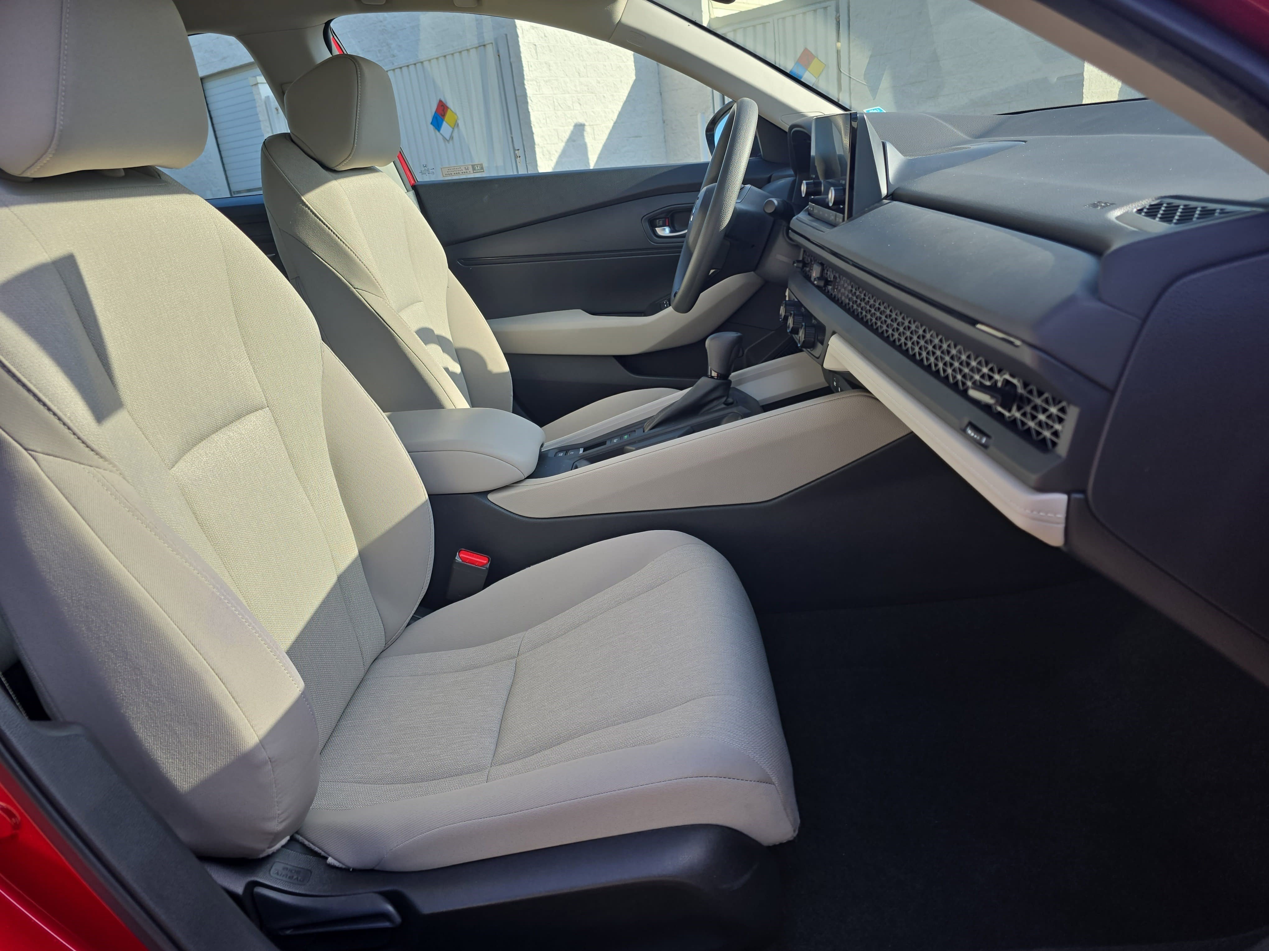 Used 2024 Honda Accord LX image 10