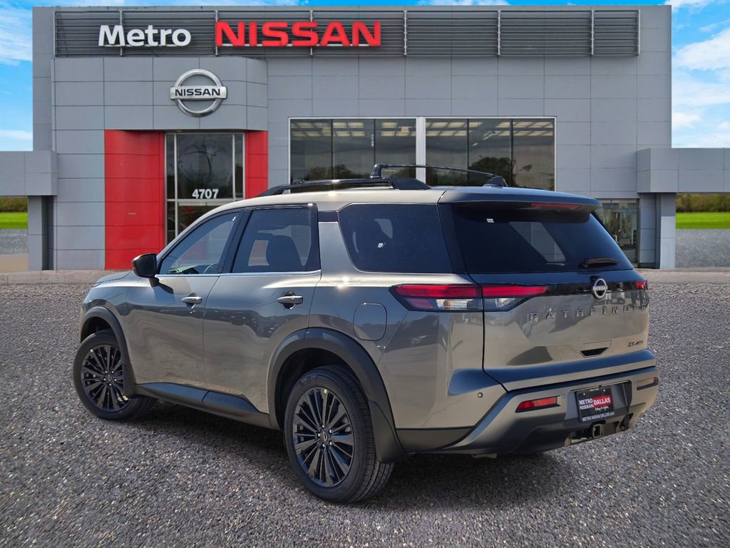 New 2026 Nissan Pathfinder SL w/ SL Premium Package AWD/4WD image 4