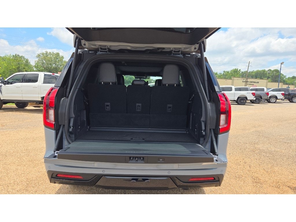 New 2027 Ford Expedition Platinum w/ Stealth Appearance Package AWD/4WD image 14
