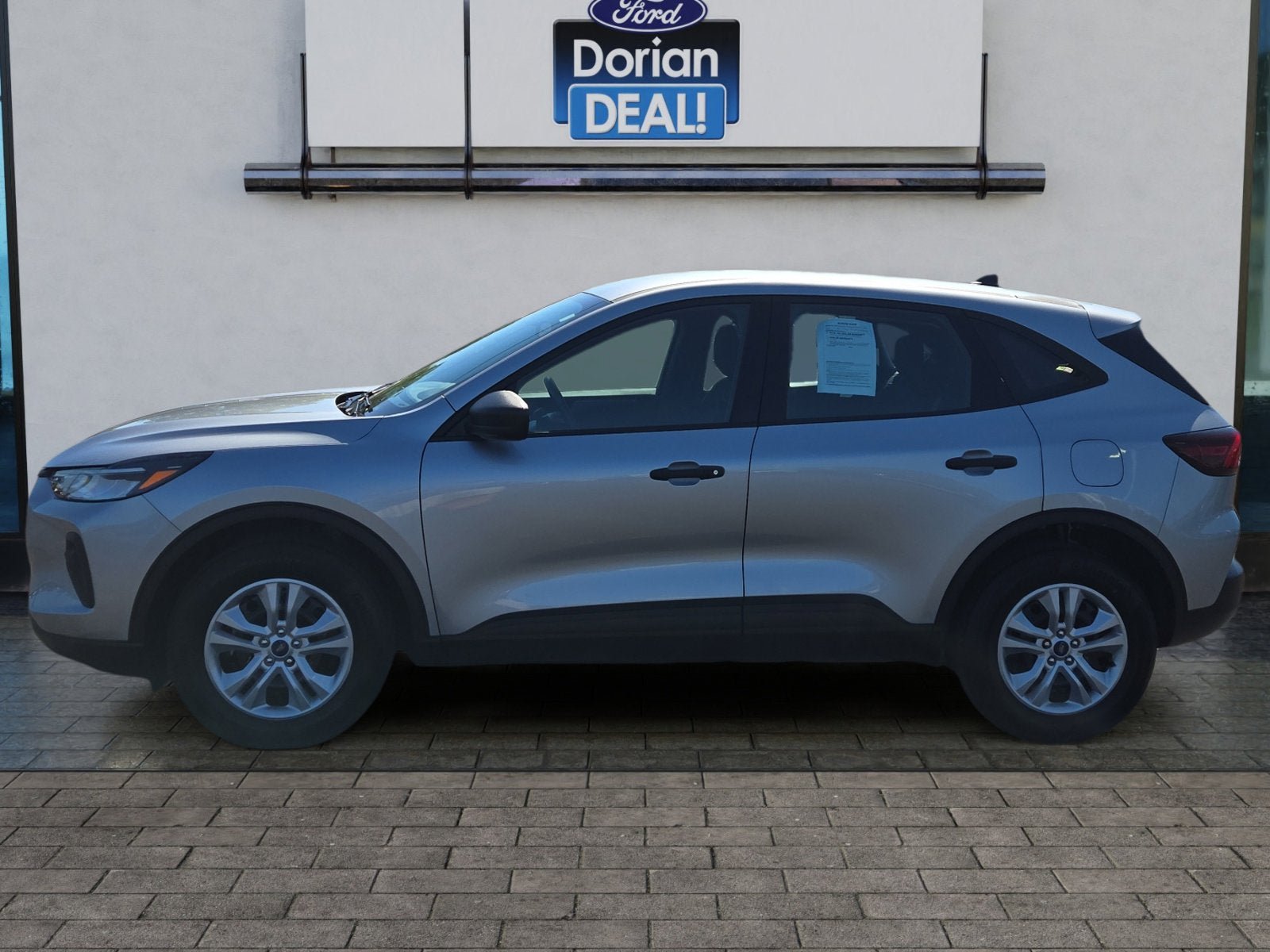 Used 2023 Ford Escape AWD image 6