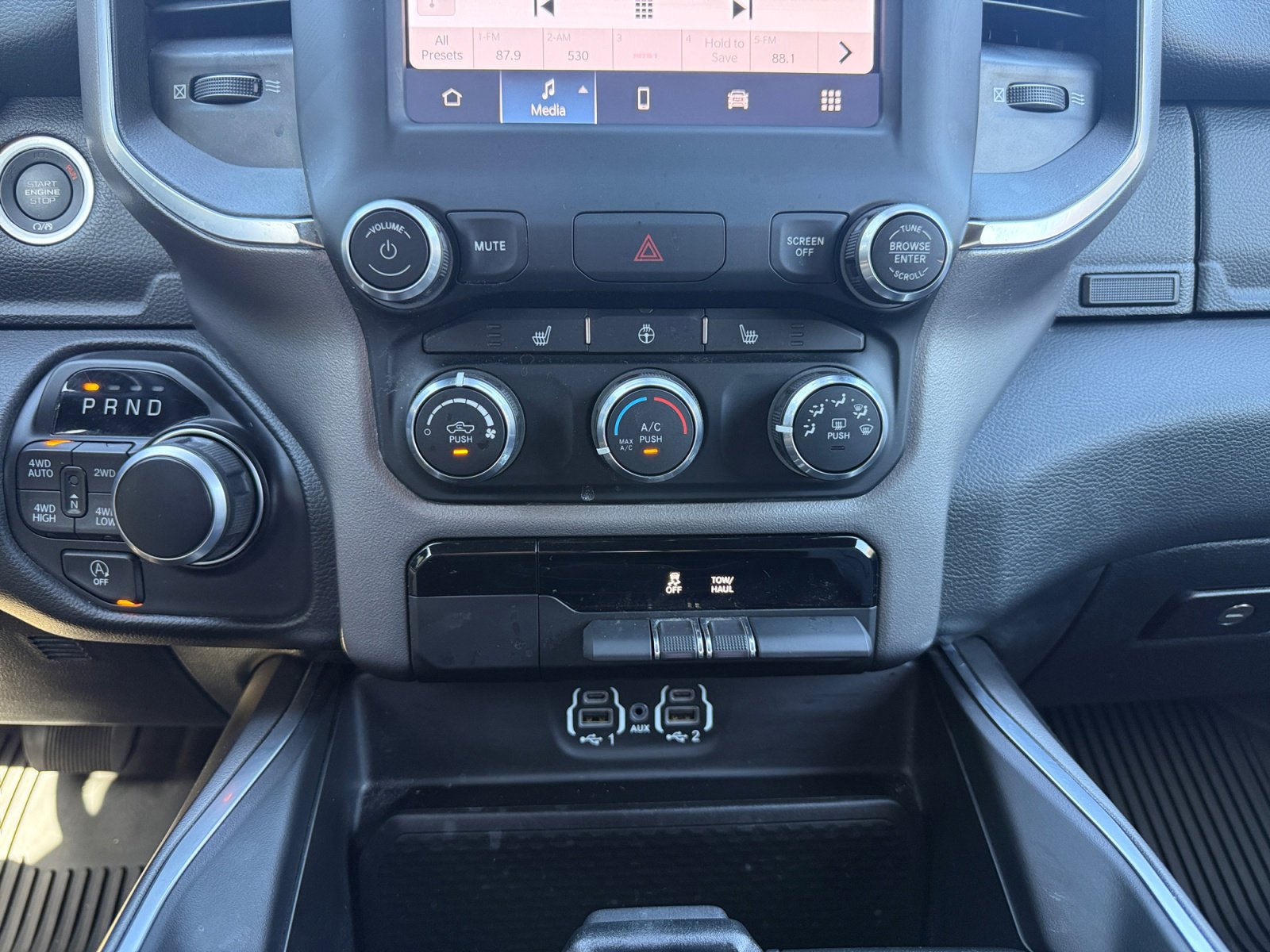 Used 2024 RAM 1500 Big Horn image 19