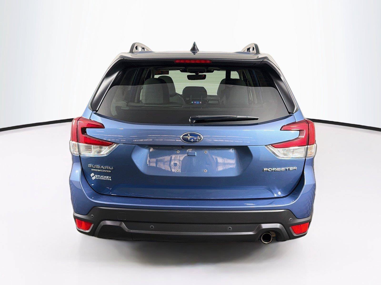 Used 2024 Subaru Forester Limited AWD/4WD image 10