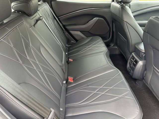 Certified 2025 Ford Mustang Mach-E Select image 36