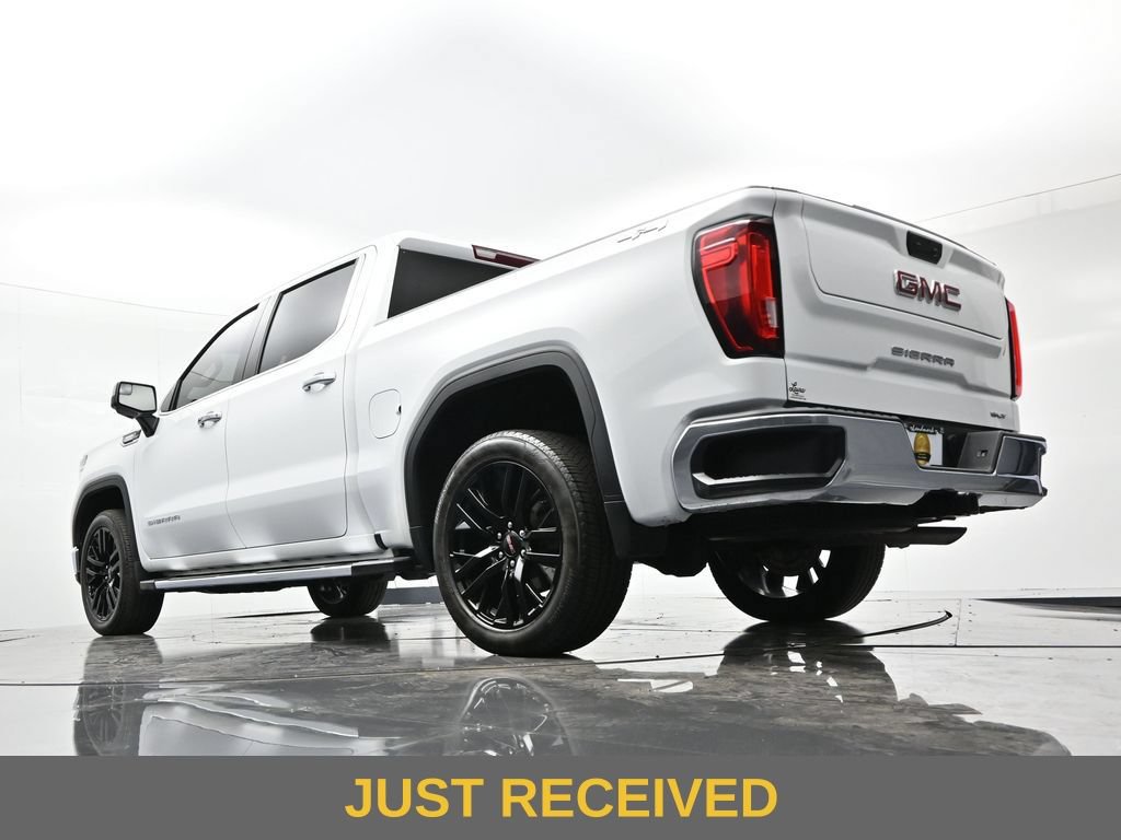 Used 2025 GMC Sierra 1500 SLT w/ SLT Premium Package AWD/4WD image 32