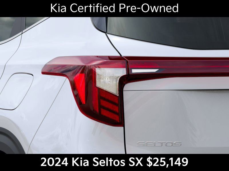Used 2024 Kia Seltos SX w/ SX Sunroof Package image 12