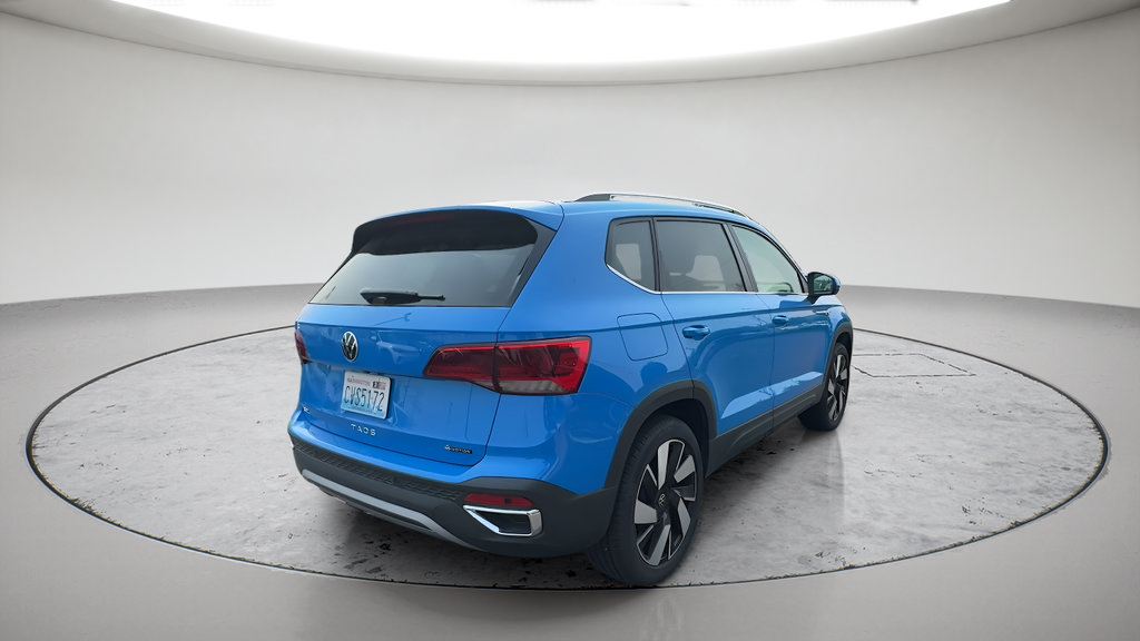 Used 2024 Volkswagen Taos SEL AWD/4WD image 7