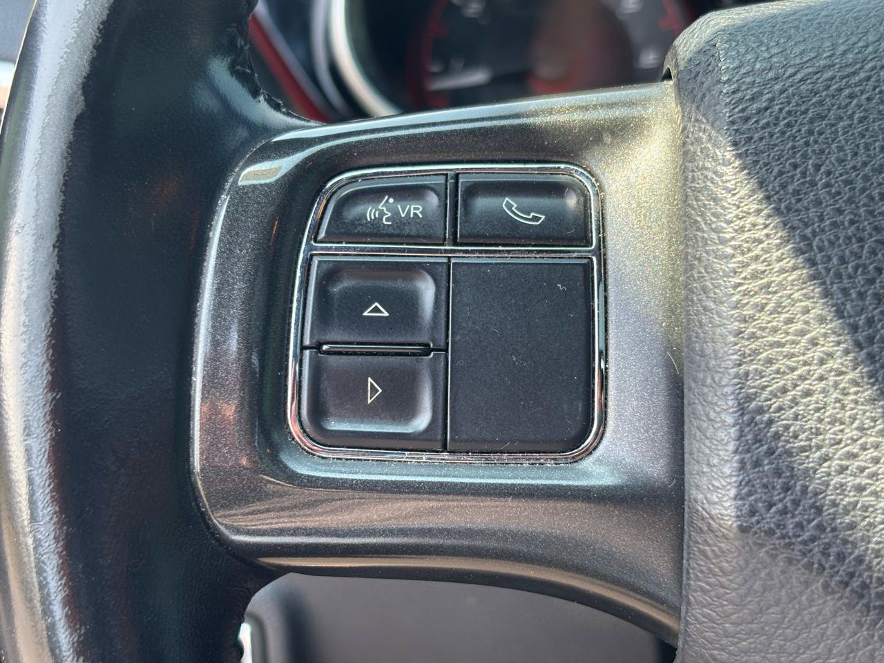 Used 2015 Dodge Dart SXT w/ Sun/Sound Group FWD image 20