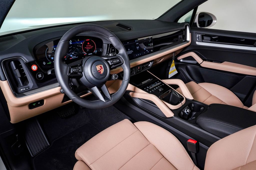 New 2026 Porsche Cayenne image 4