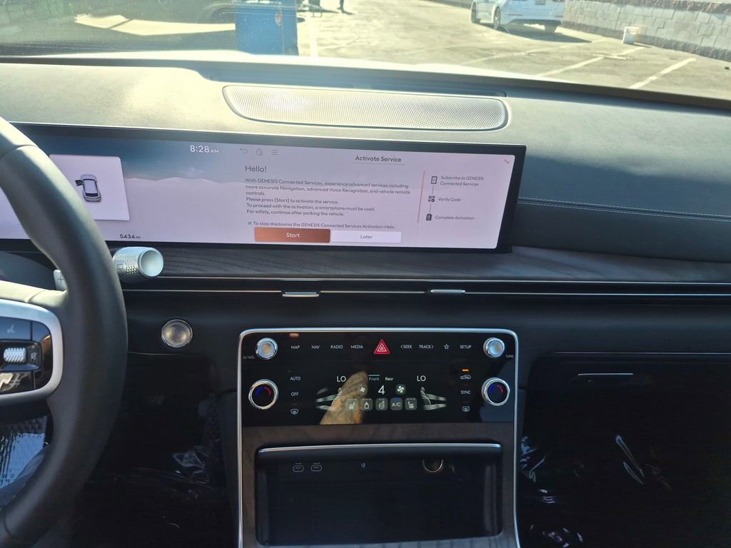 Used 2026 Genesis GV80 2.5T Select image 21