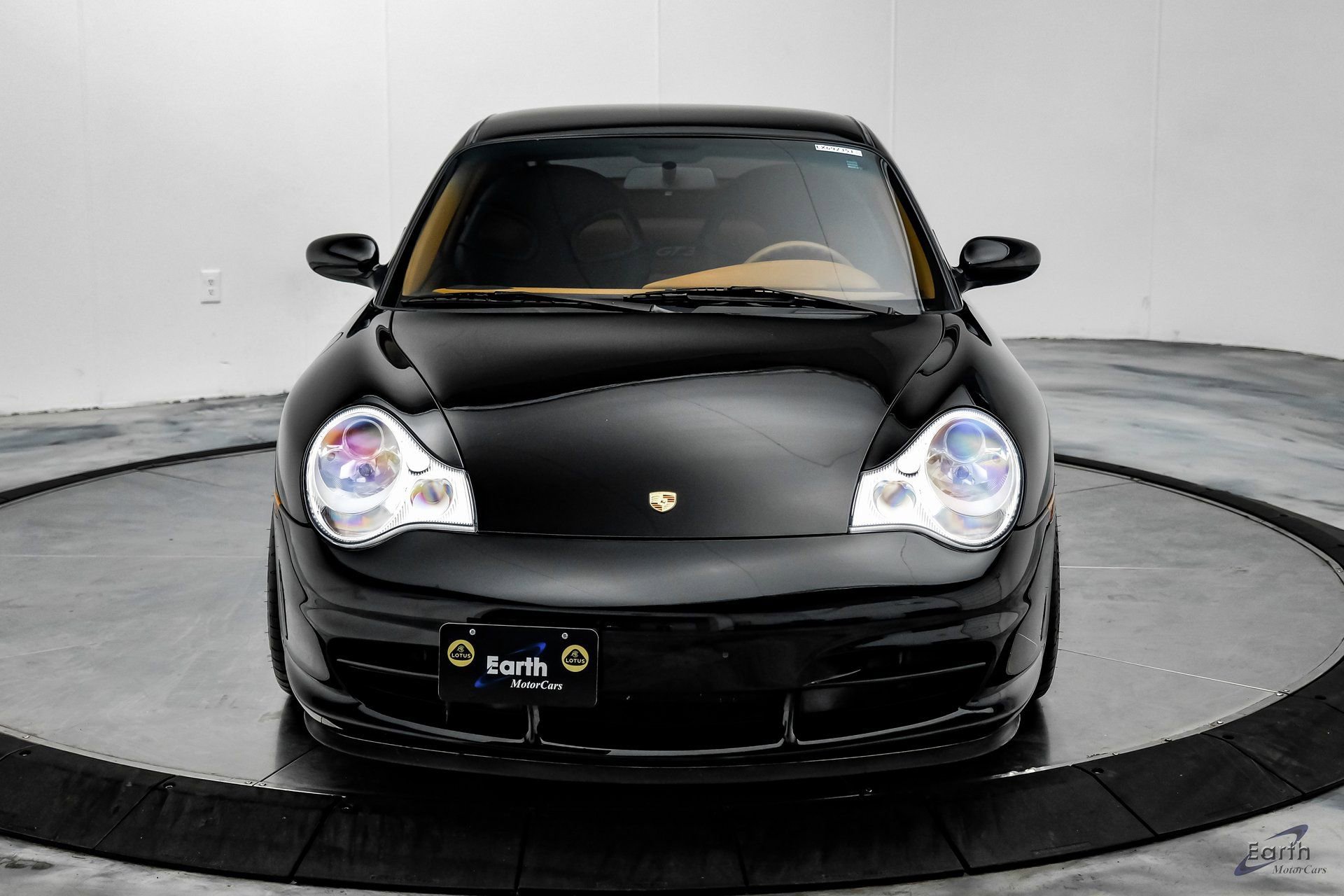 Used 2004 Porsche 911 GT3 RWD image 28