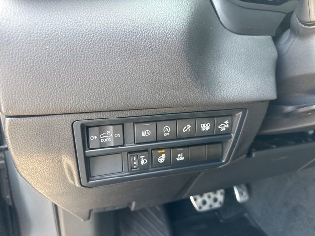 Used 2025 Toyota Tundra Limited w/ TRD Off-Road Package image 17