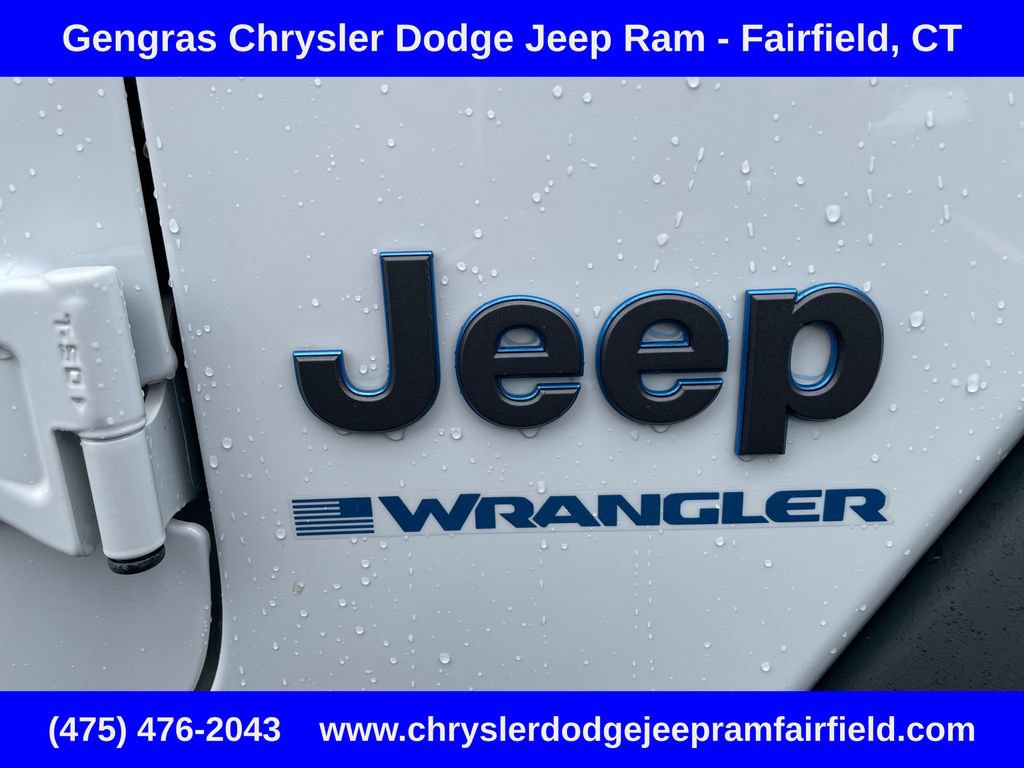 Used 2024 Jeep Wrangler Unlimited AWD/4WD image 17