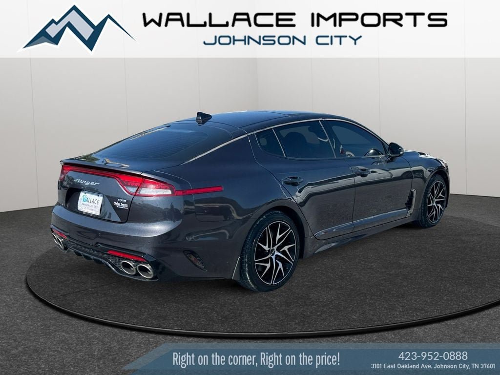 Used 2023 Kia Stinger GT-Line w/ Sun & Sound Package RWD image 5