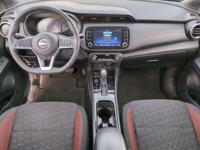 Used 2024 Nissan Kicks SR image 19