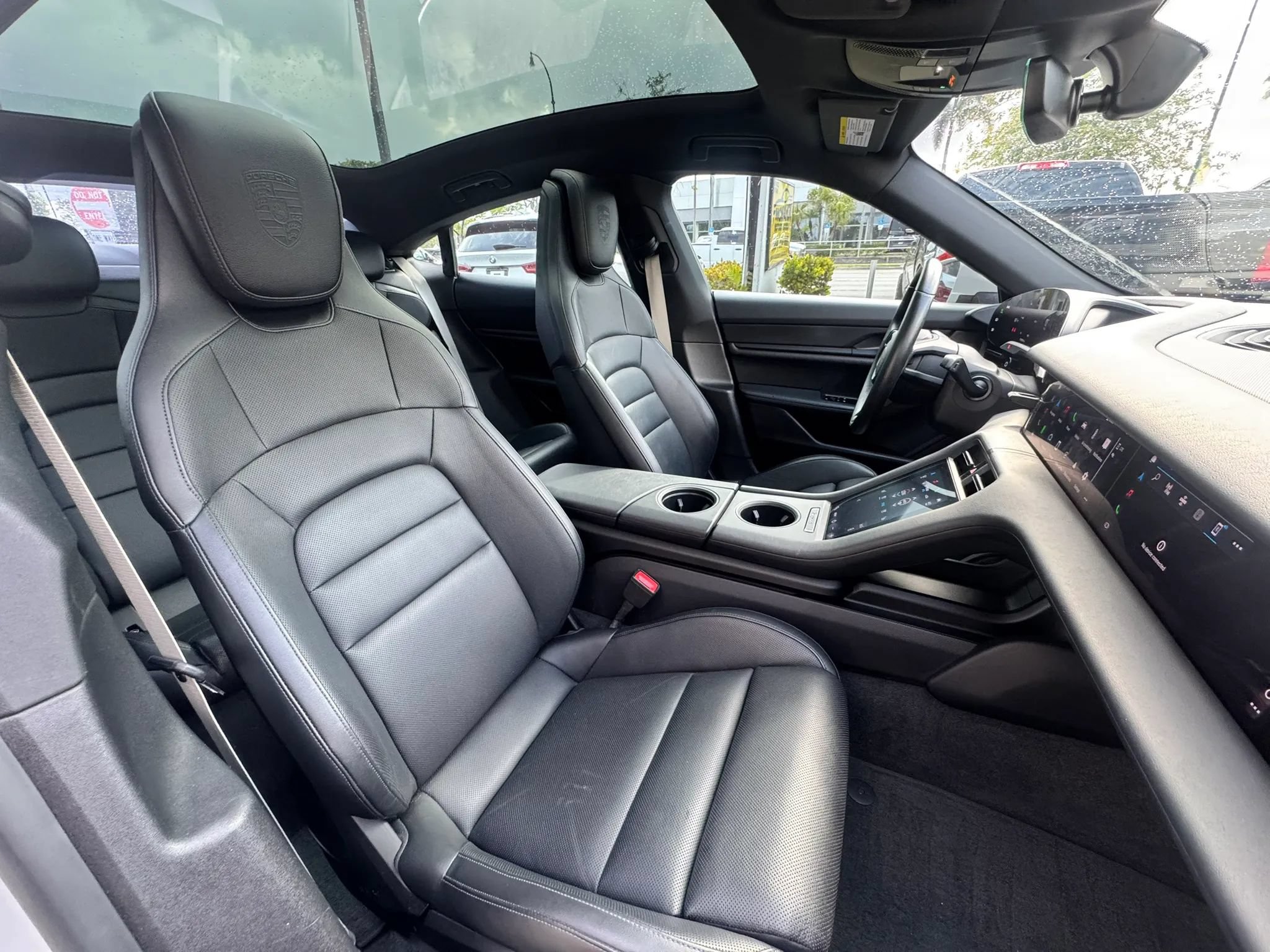 Used 2021 Porsche Taycan 4S AWD/4WD image 29