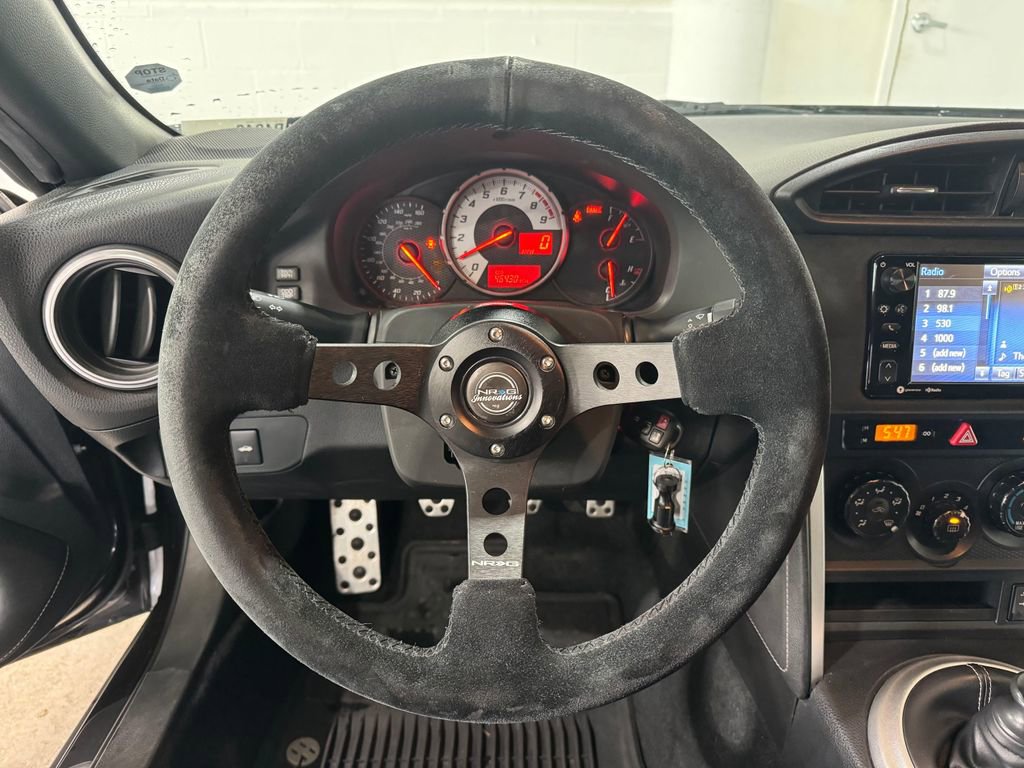 Used 2019 Toyota 86 RWD image 10