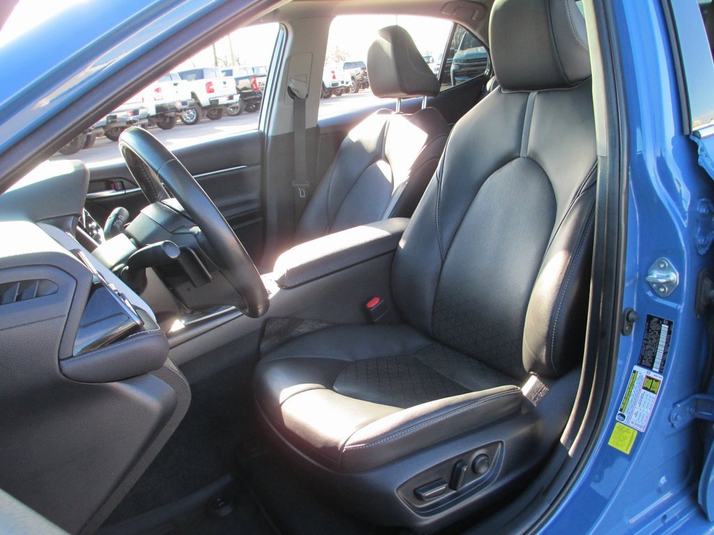 Used 2023 Toyota Camry XSE w/ Cold Weather Package image 16