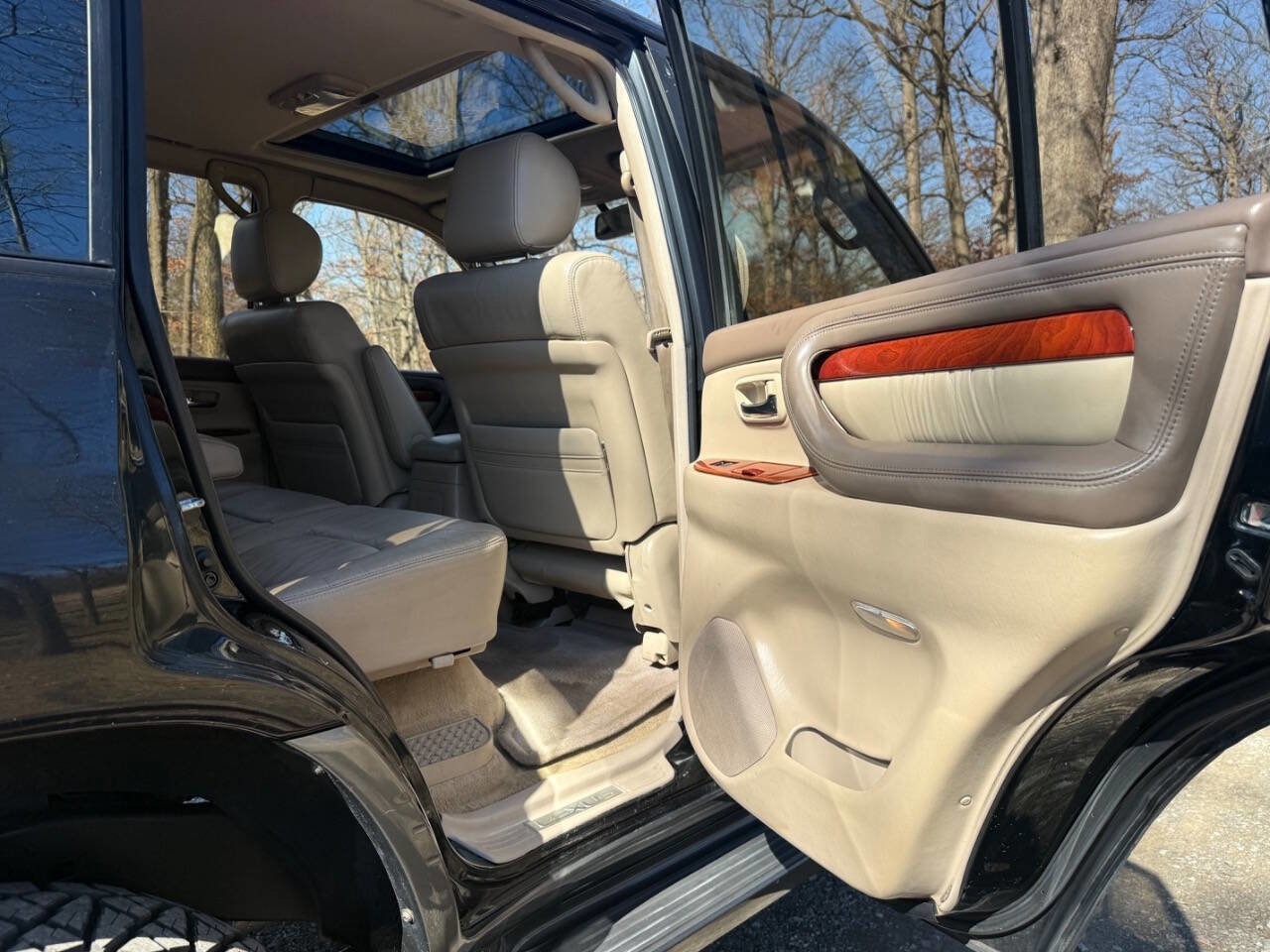 Used 2001 Lexus LX 470 4WD image 29