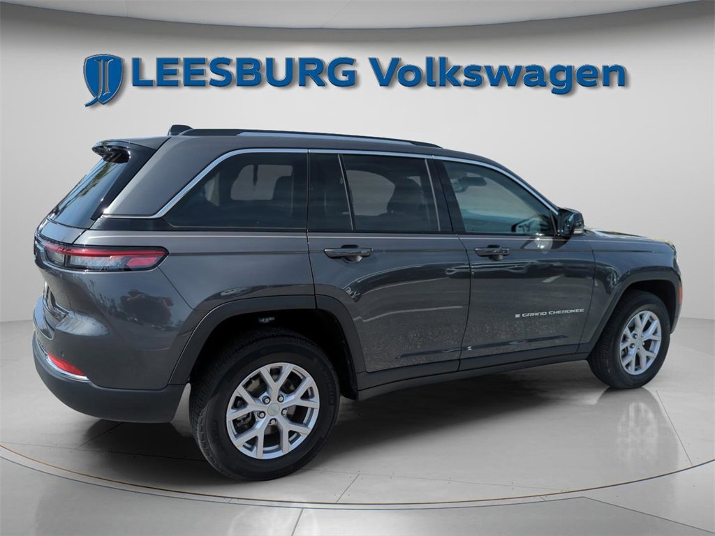 Used 2022 Jeep Grand Cherokee Limited image 5