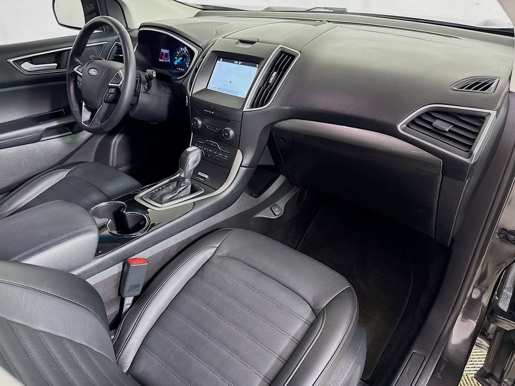 Used 2017 Ford Edge SEL w/ Equipment Group 201A FWD image 29