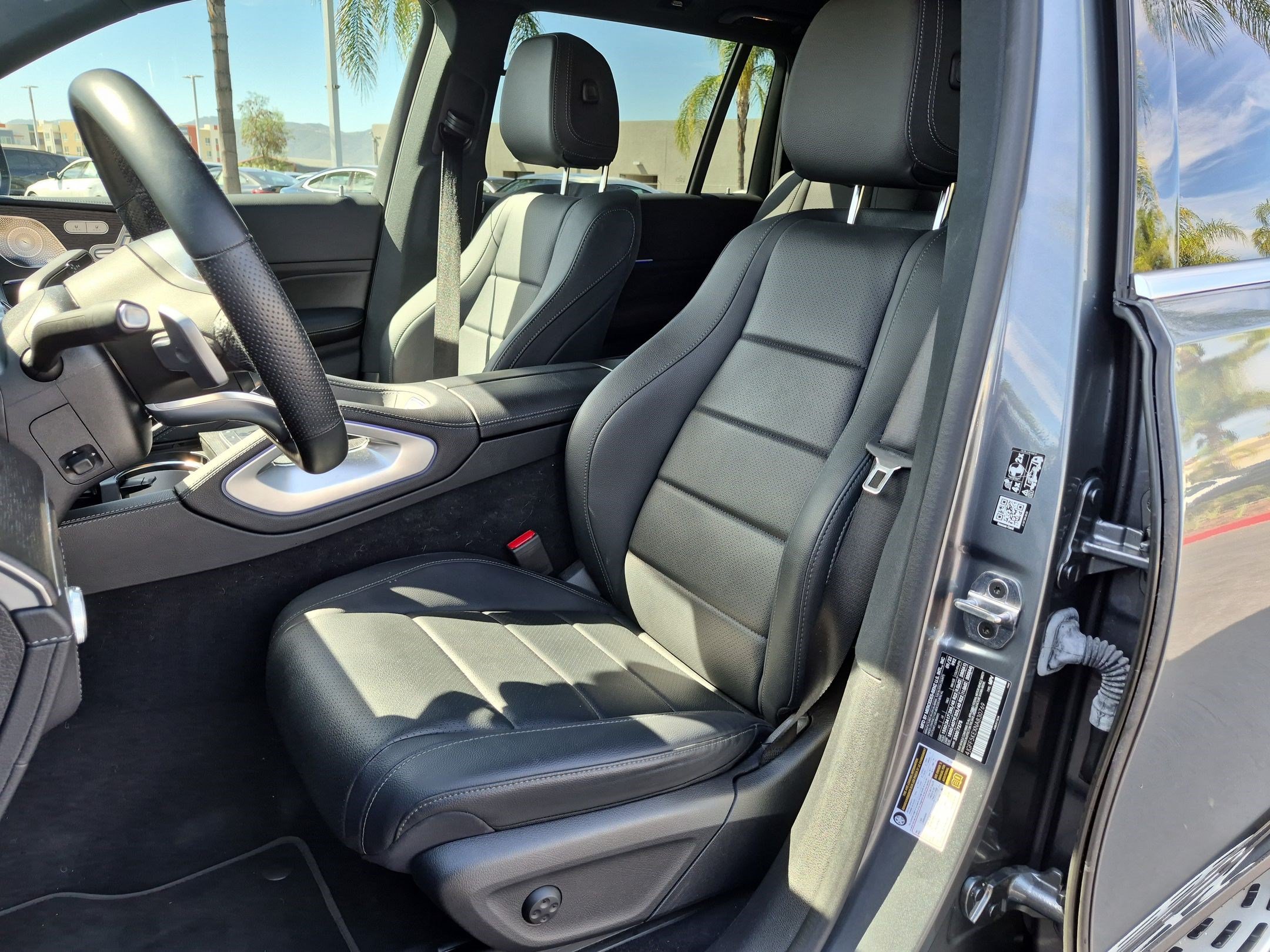 Used 2022 Mercedes-Benz GLS 450 4MATIC image 16