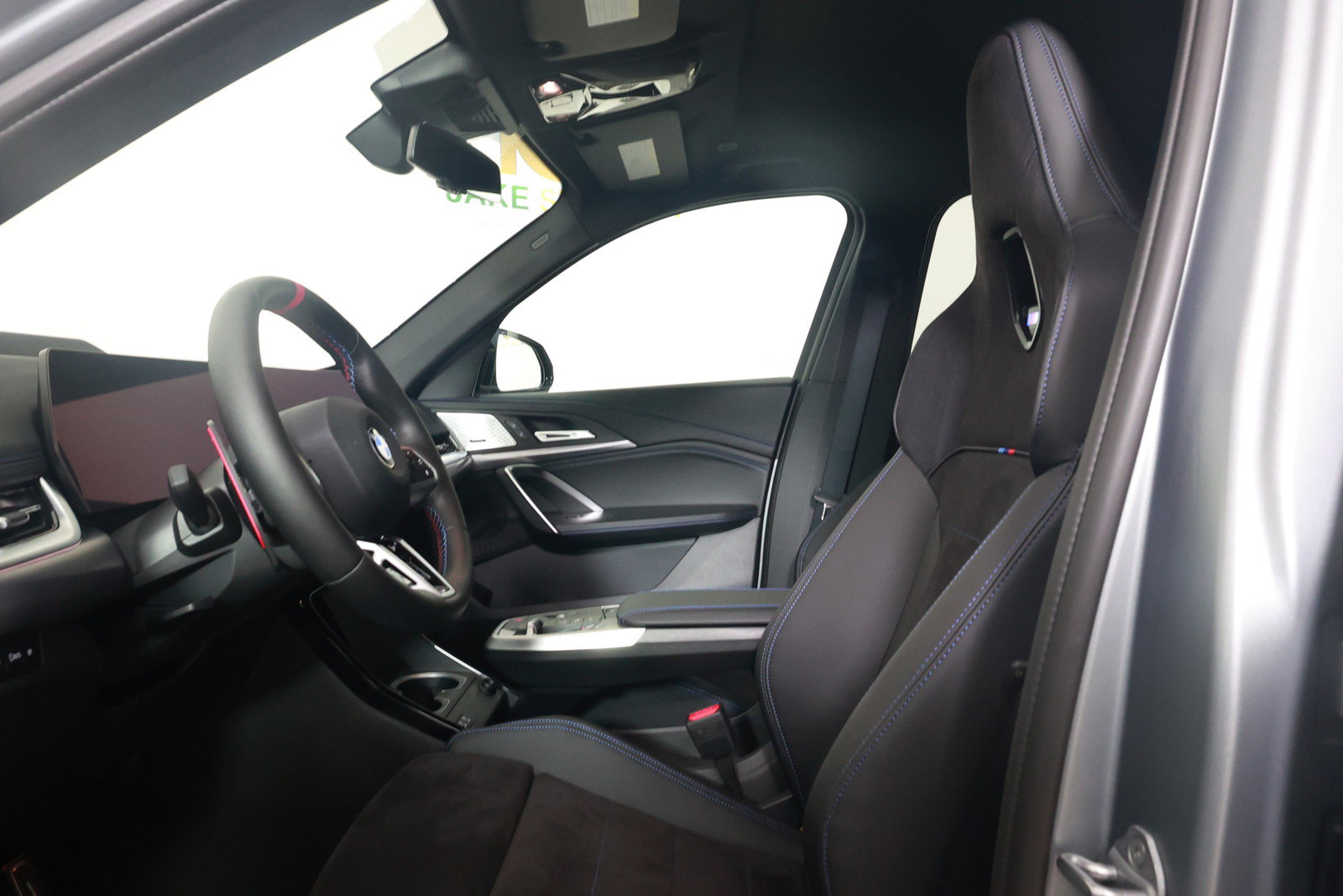 Certified 2025 BMW X1 M35i w/ Premium Package image 12