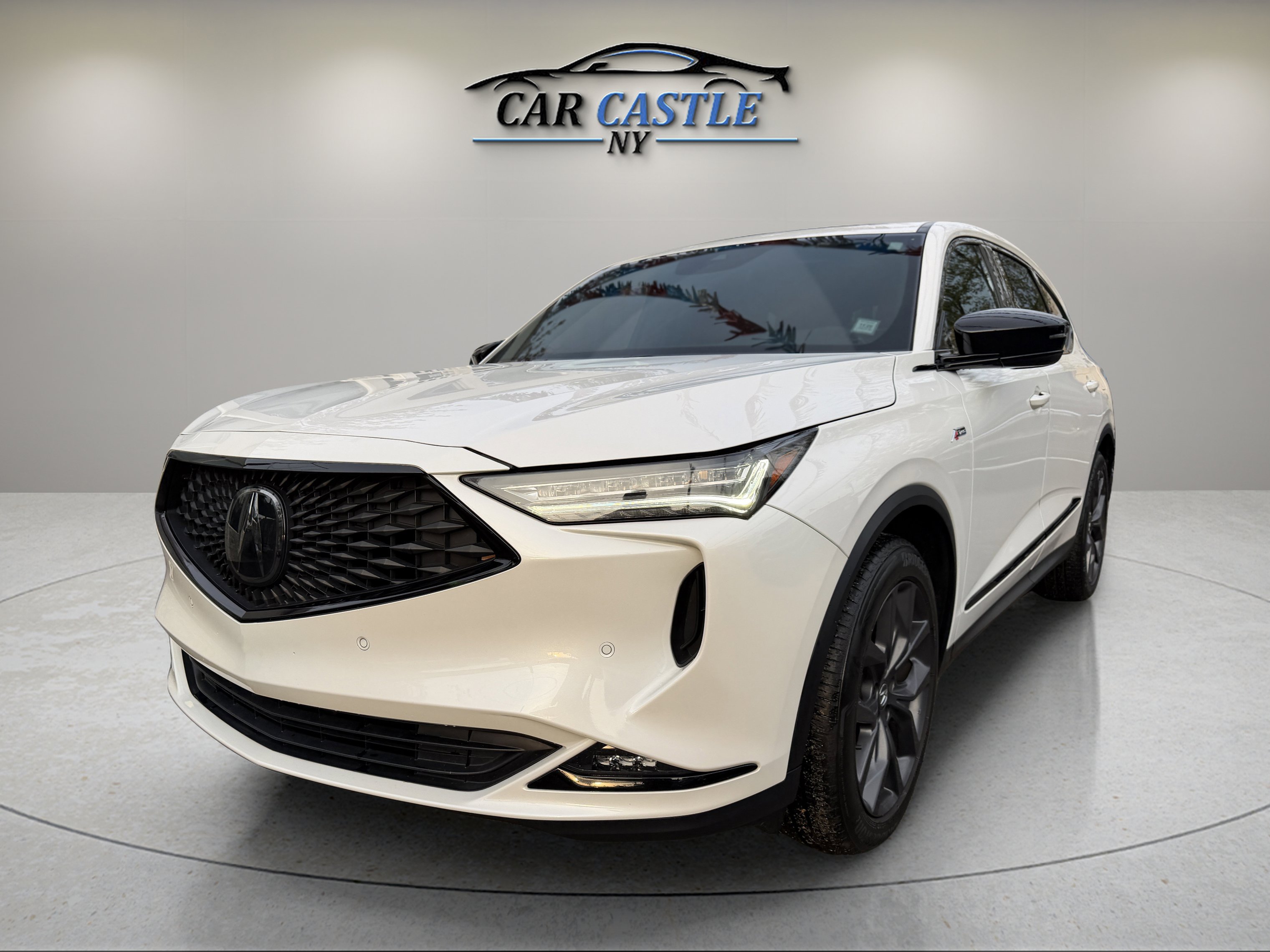 Used 2023 Acura MDX A-Spec image 2