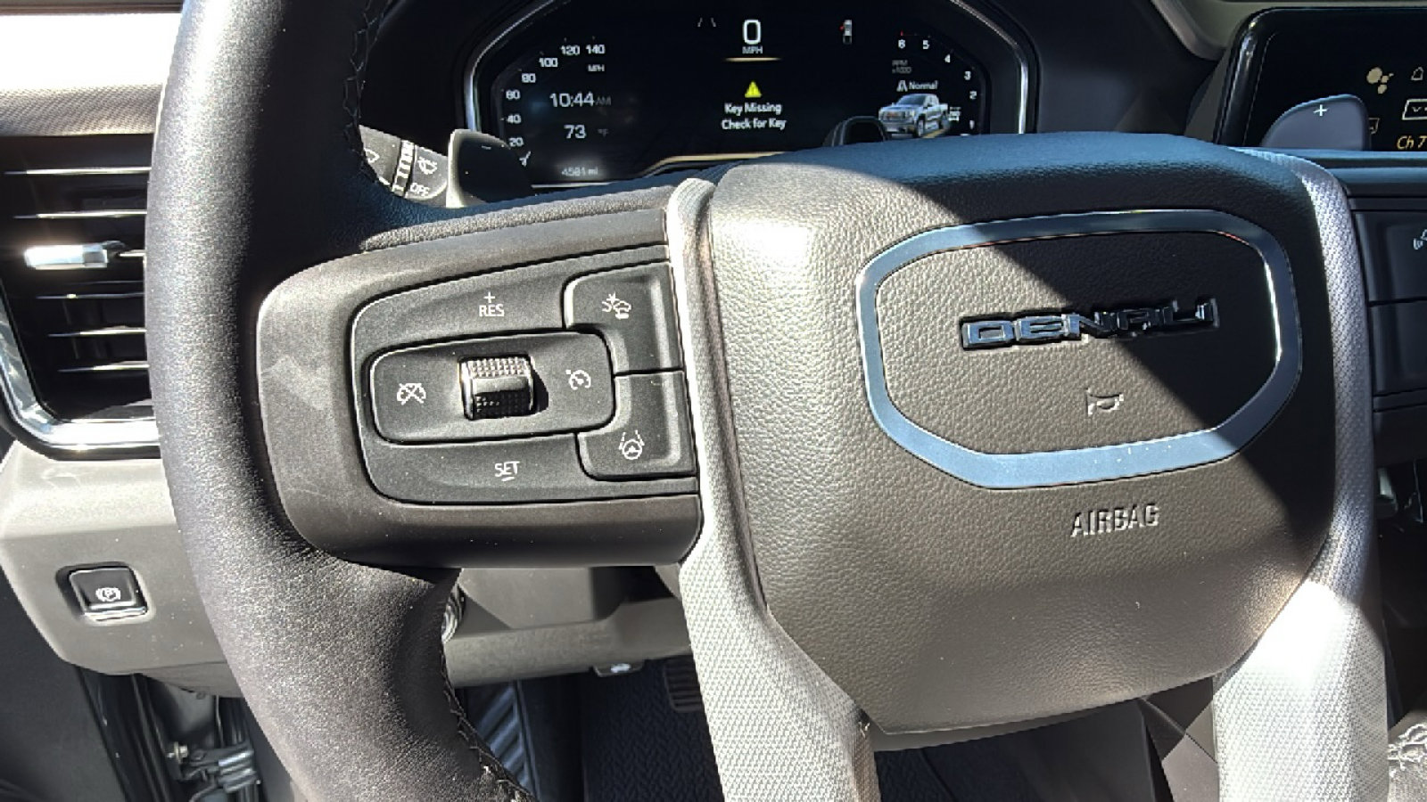 Certified 2025 GMC Sierra 1500 Denali AWD/4WD image 22